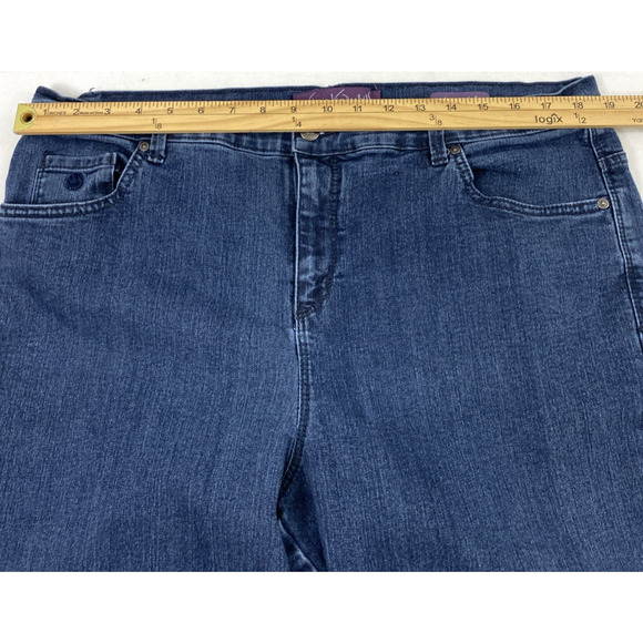 Gloria Vanderbilt Amanda Jeans Womens Sz 18 W Short Dark Wash Denim Straight Mom - Picture 7 of 12